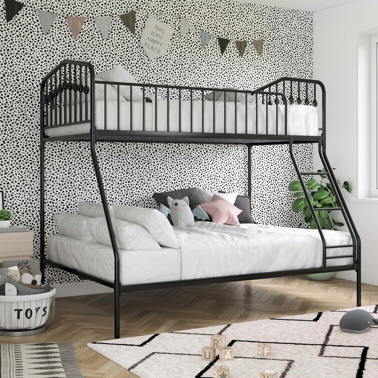 White metal bunk beds deals twin over full